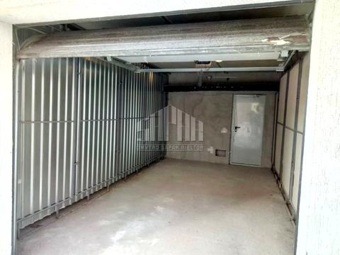 паркомісце за адресою Паркова вул., 3