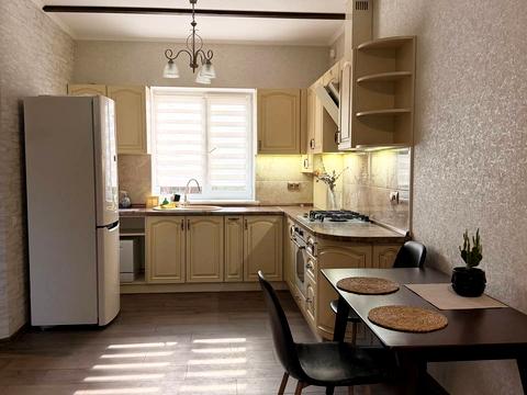 будинок за адресою Київська вул., 73
