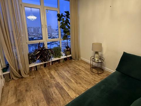 квартира за адресою Академіка Писаржевського вул., 8