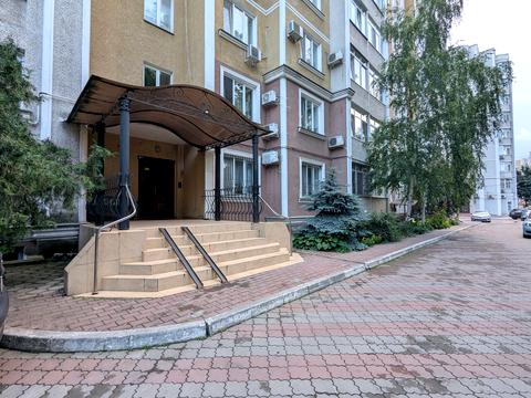 квартира по адресу Довженко ул., 2