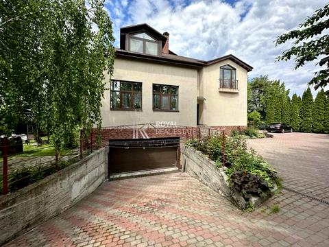 будинок за адресою смт. Козин, Анатолія Солов'яненка вул.