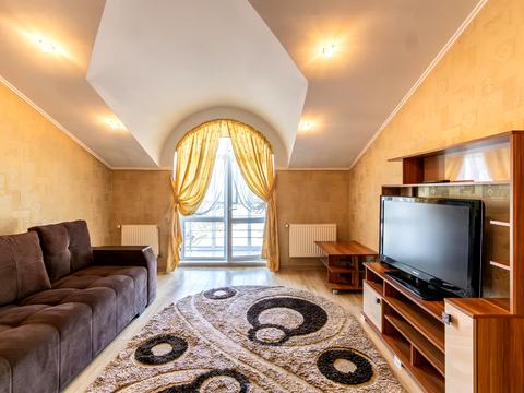 квартира за адресою Степана Бандери вул., 37