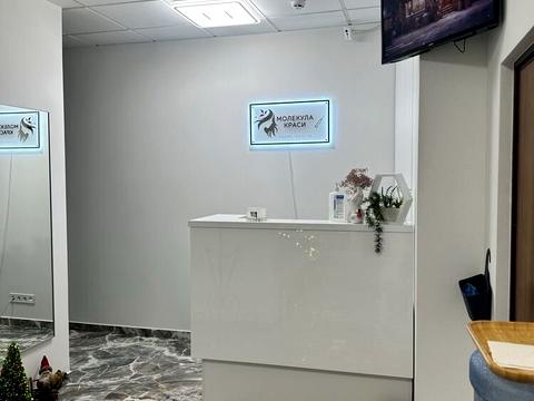 комерційна за адресою Маєра Балабана вул., 12