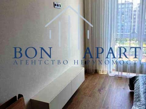 квартира за адресою Тадея Рильського бульв., 5