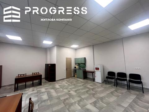 коммерческая по адресу Юлиана Пелеша ул., 3