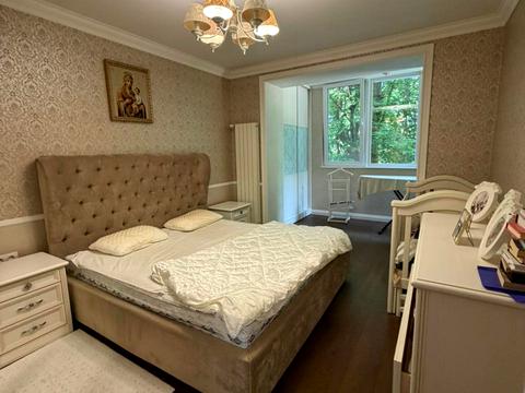 квартира за адресою Жасминова вул., 5б