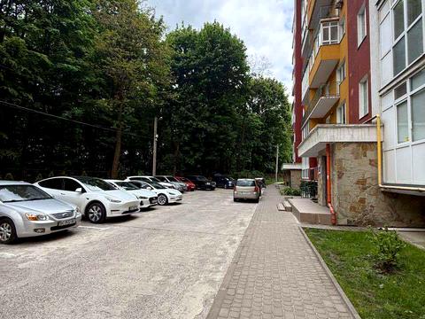квартира за адресою Жасминова вул., 5б