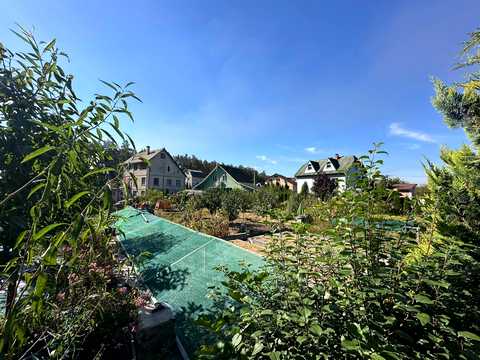 1868880614374404