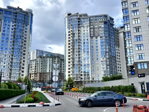квартира по адресу Андрея Верхогляда ул. (Михайла Драгомирова), 28