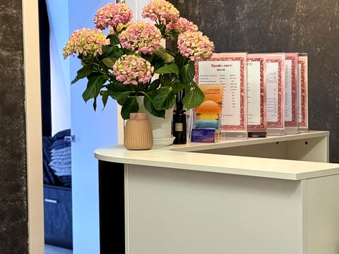 комерційна за адресою Євгена Маланюка вул. (Степана Сагайдака), 55