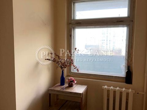 квартира по адресу Анны Ахматовой ул., 16-Б