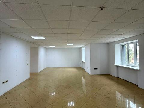 комерційна за адресою Центральна вул. (Леніна), 232