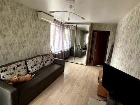 квартира за адресою Академіка Булаховського вул., 38
