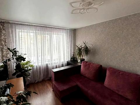 квартира за адресою Академіка Булаховського вул., 38
