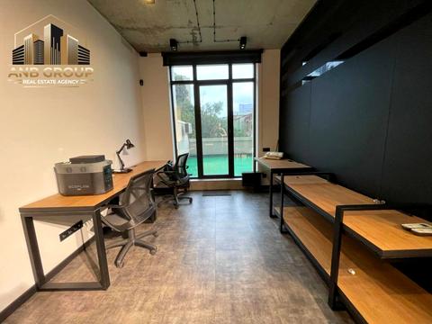 комерційна за адресою Київ, Жилянська вул., 68