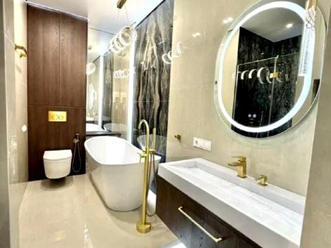 квартира по адресу Краснова ул., 1-В