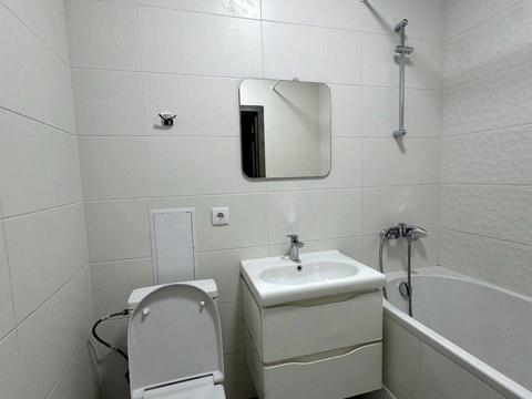 квартира за адресою Максима Залізняка вул., 1в