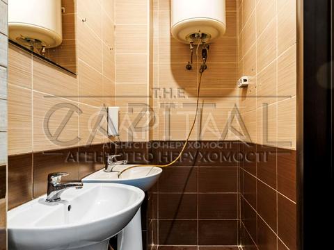 комерційна за адресою Бульварно-Кудрявська вул. (Воровського), 43-А
