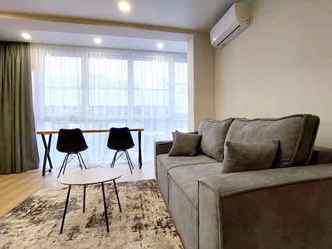 квартира за адресою Степана Бандери вул., 77-Б