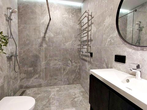 квартира за адресою Степана Бандери вул., 77-Б