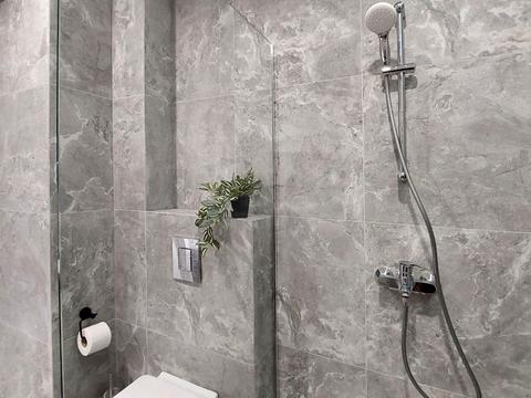 квартира за адресою Степана Бандери вул., 77-Б