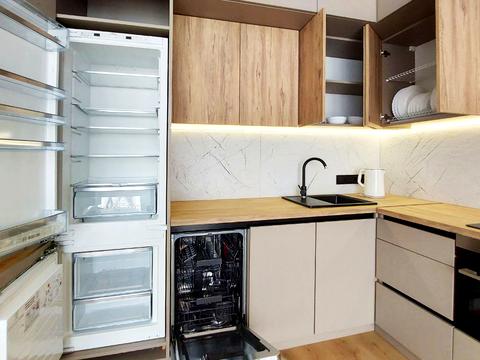 квартира за адресою Степана Бандери вул., 77-Б