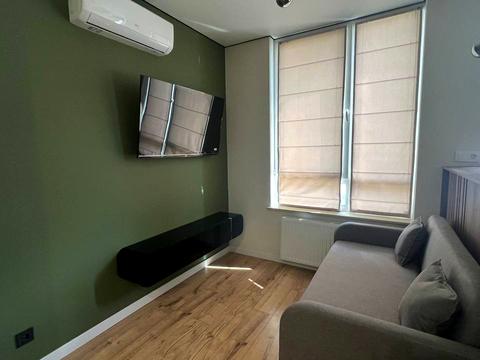 квартира за адресою Салютна вул., 2к5