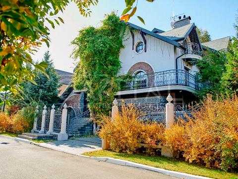 дом по адресу Песчаная ул.
