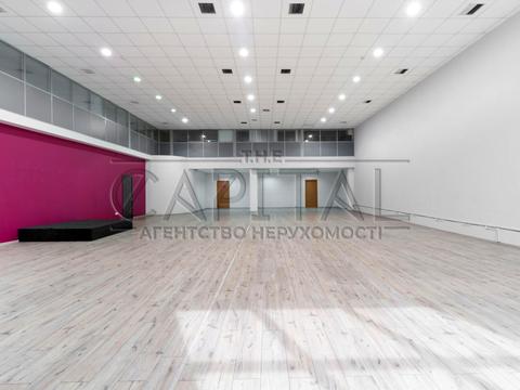 комерційна за адресою Здолбунівська вул., 7-А