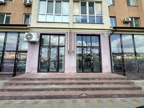 комерційна за адресою Героїв Небесної Сотні просп., 26/8