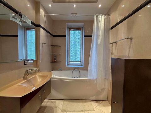 квартира за адресою Миколи Бажана просп., 16