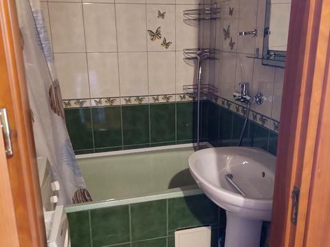 квартира за адресою Наукова вул., 34