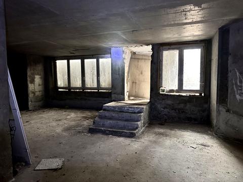 комерційна за адресою Срібнокільська вул., 1