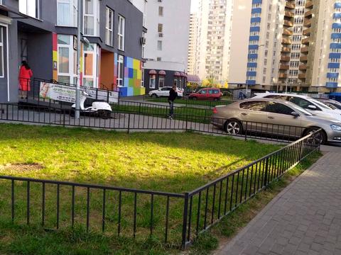 коммерческая по адресу Драгоманова ул., 2-Б