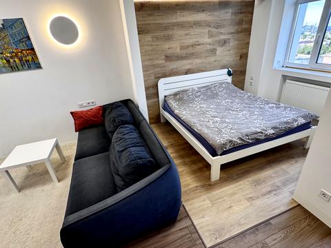 квартира за адресою Володимира Моссаковського вул. (Клари Цеткін), 7