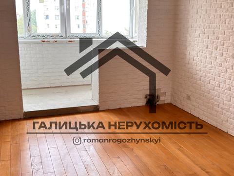 квартира за адресою Дмитра Яворницького вул. (), 10
