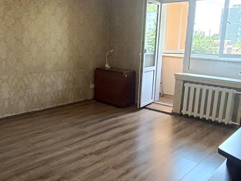 квартира за адресою Левка Лук'яненка вул. (Ватутіна), 46