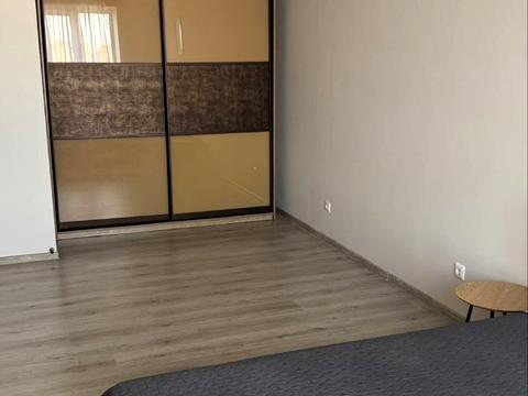 квартира за адресою Полковника Польового вул., 2-Г