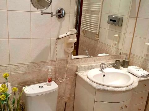 квартира за адресою Бориса Грінченка вул., 4