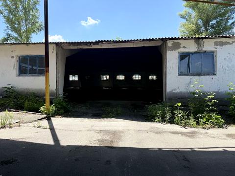 комерційна за адресою Миру, 5