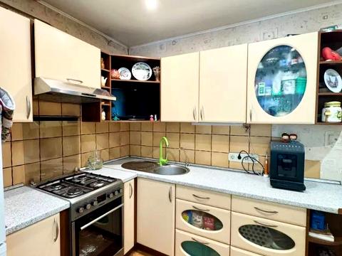 квартира за адресою житловий масив Тополя-1 вул., 8
