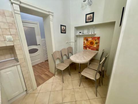 квартира за адресою Пантелеймона Куліша вул., 28