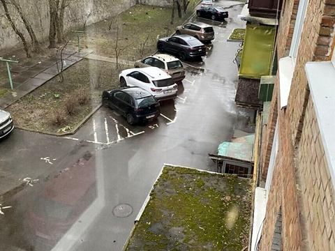 квартира за адресою Білоруська вул., 10/18