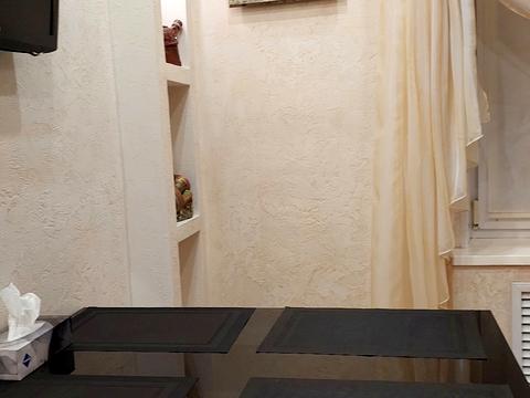квартира за адресою Миколи Ушакова вул., 16