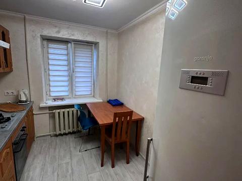 квартира за адресою Гетьмана Петра Дорошенка вул. (Генерала Грушевого), 12