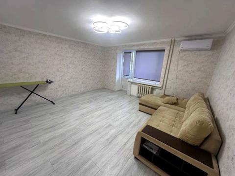 квартира за адресою Гетьмана Петра Дорошенка вул. (Генерала Грушевого), 12
