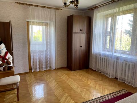 будинок за адресою Богдана Хмельницького вул., 10