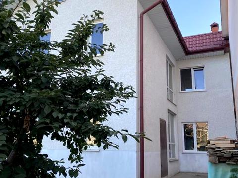 дом по адресу Георгия Липского