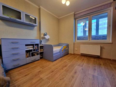 квартира по адресу Академика Глушкова просп., 9-Д