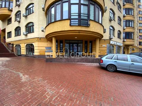 комерційна за адресою В'ячеслава Чорновола вул., 29-А